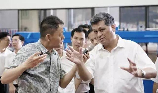 市委书记马兴瑞率队莅临老哥俱乐部激光考察调研